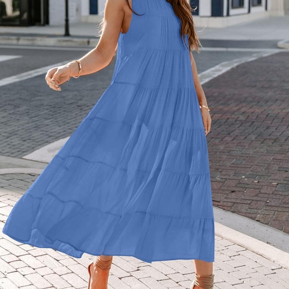 Elegant Blue Maxi Dress - Picture 2 of 5